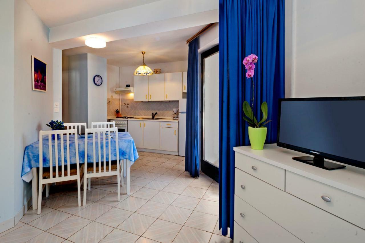 Villa Carolina Tar-Vabriga Екстер'єр фото