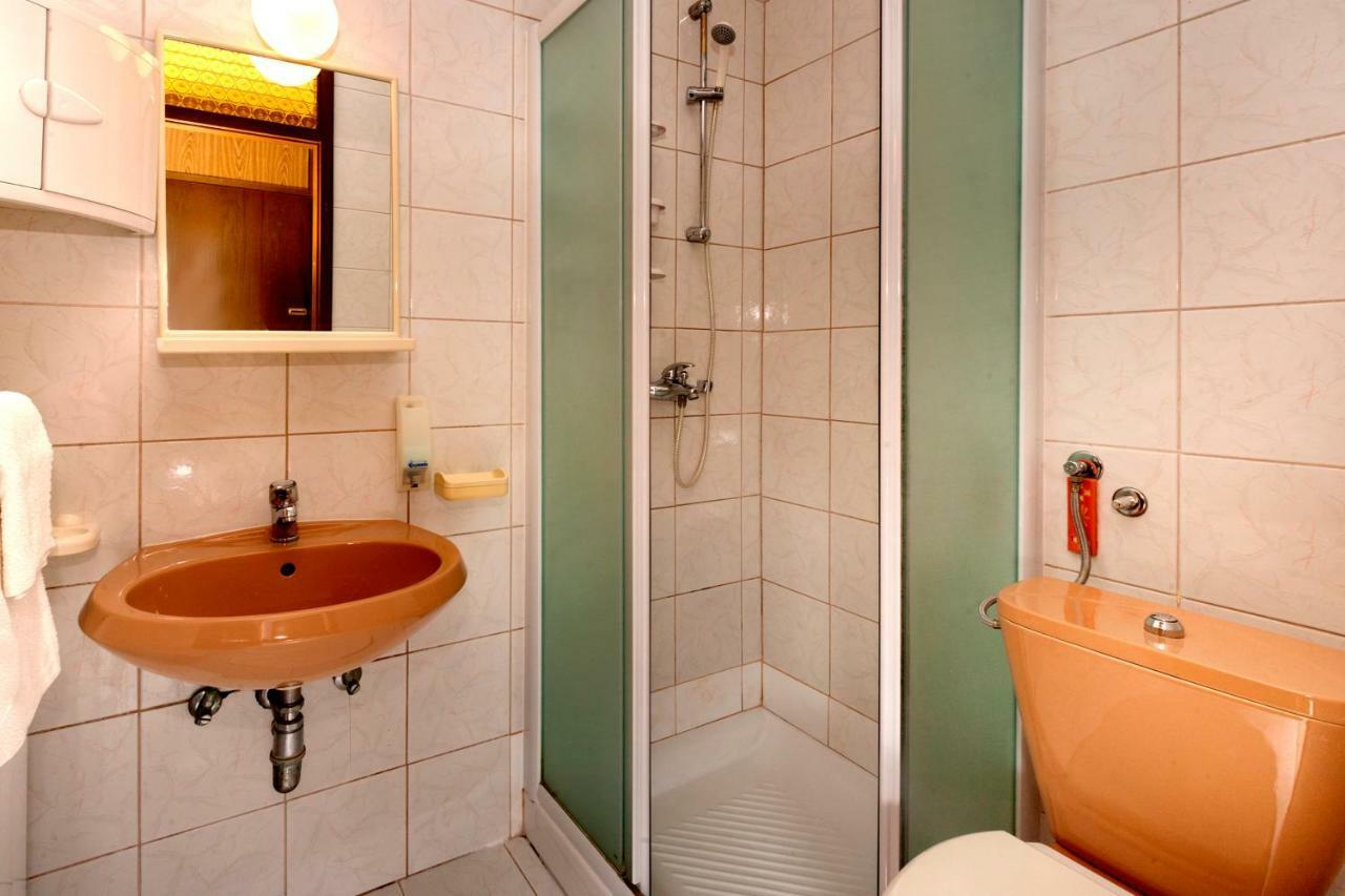 Villa Carolina Tar-Vabriga Екстер'єр фото